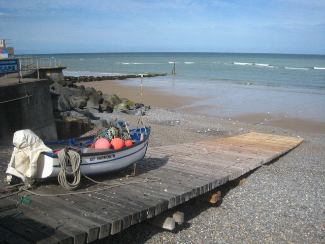 A crab fishing boat on Sheringham beach