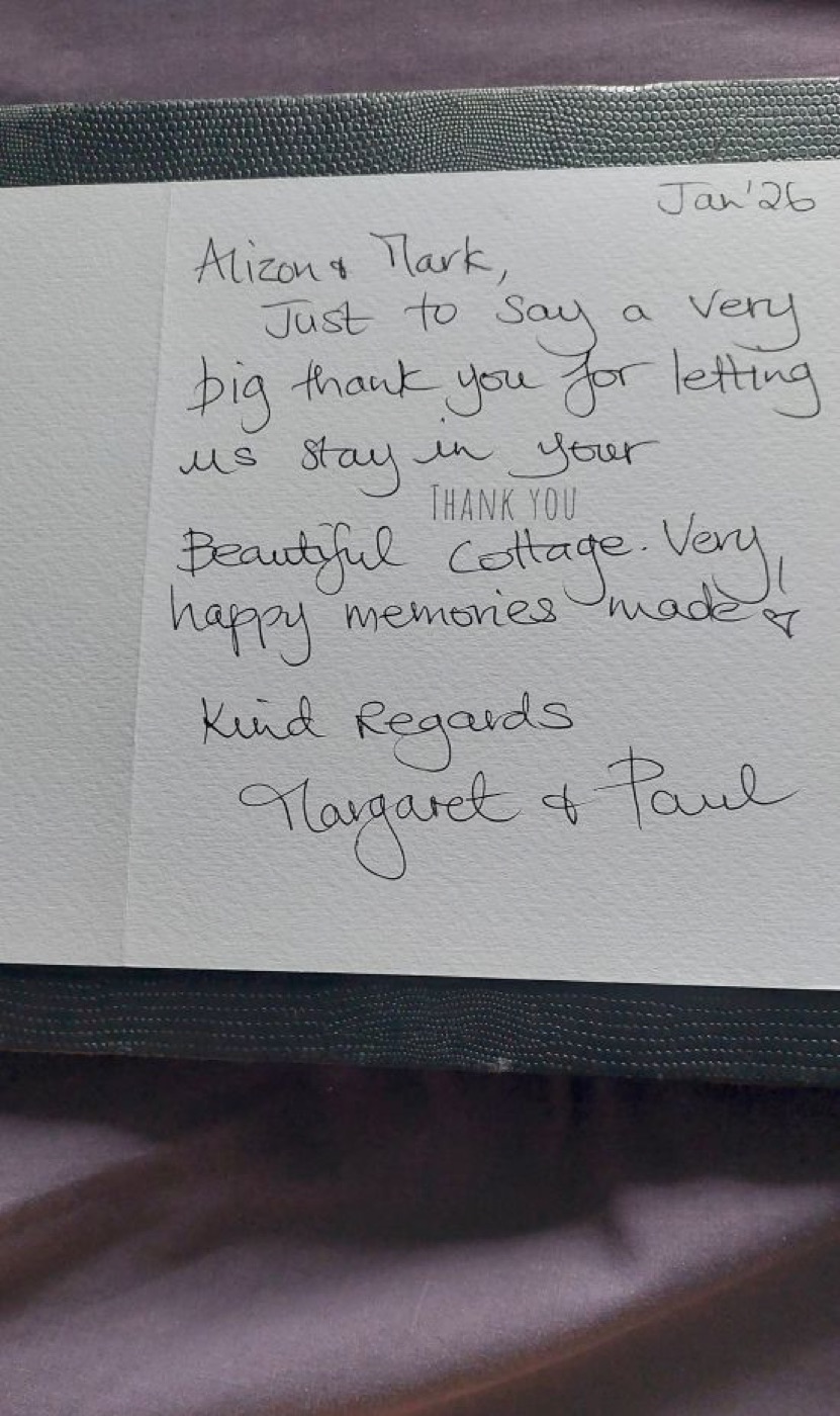 A handwritten thank-you note left in the Splashpoint visitors' book